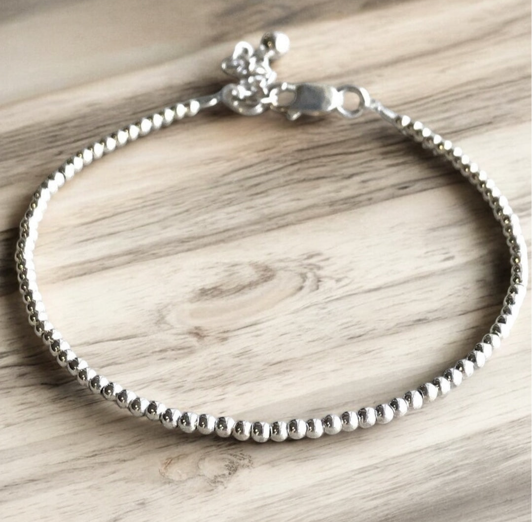 Frédérique 2 mm - Bracelet complet de billes d’argent sterling 9.25, 2 mm, avec fermoir
