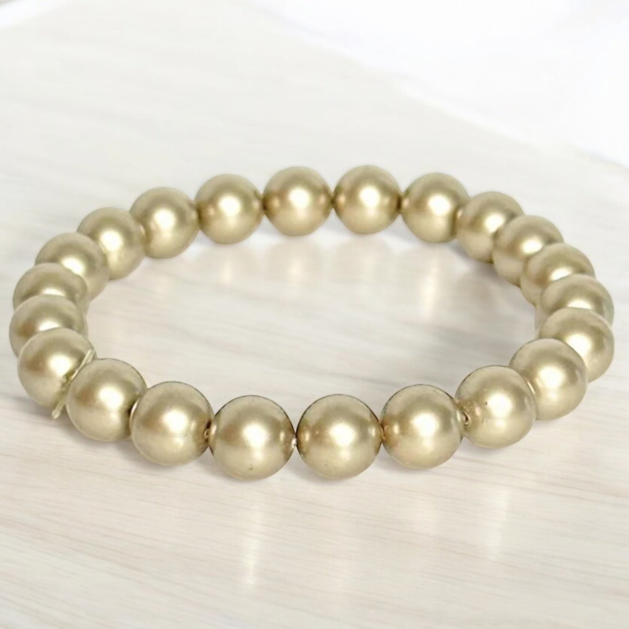 Bracelet de perles de Swarovski dorées nacrées