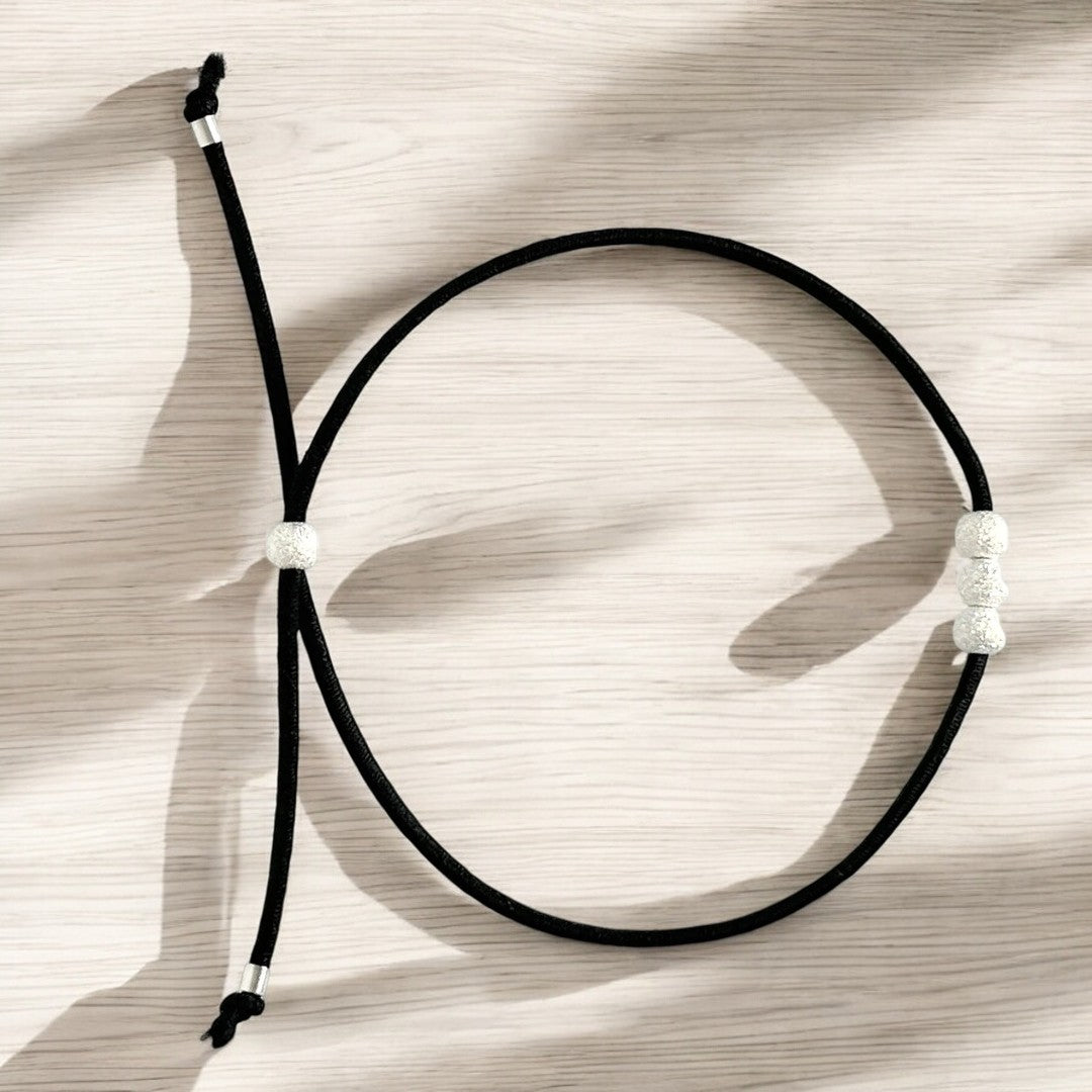 Bracelet élastique avec 3 billes argent sterling 9.25, poussière d'étoiles