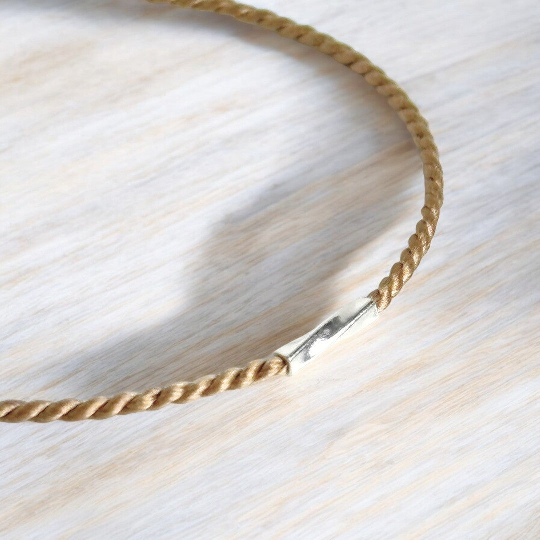 Bracelet argent sterling 9.25 et soie naturelle