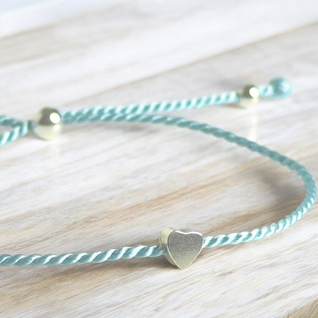 Bracelet cœur argent sterling 9.25 et soie naturelle