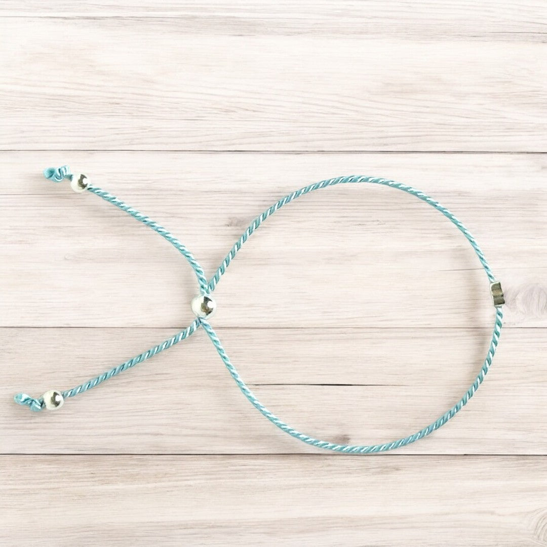 Bracelet cœur argent sterling 9.25 et soie naturelle